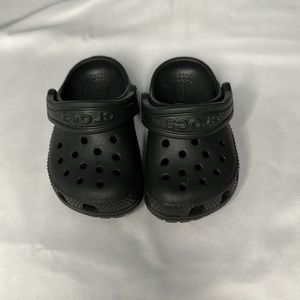 Black Crocs Toddler Size 4